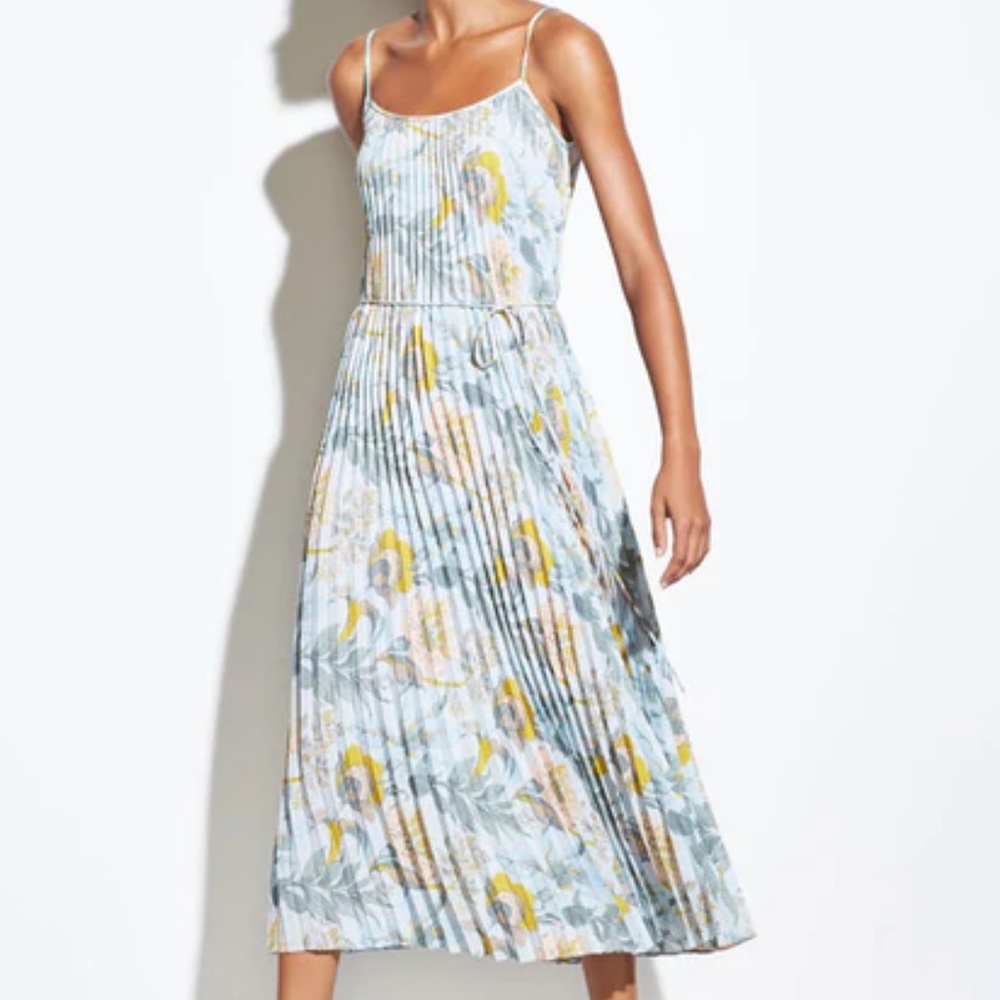 NWT Vince Marine Garden Pleated Cami Dress in Surf Mist